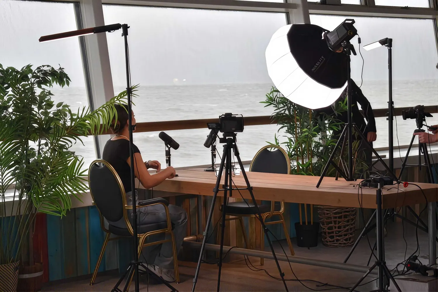 The YOUNG.Media podcast set by the sea